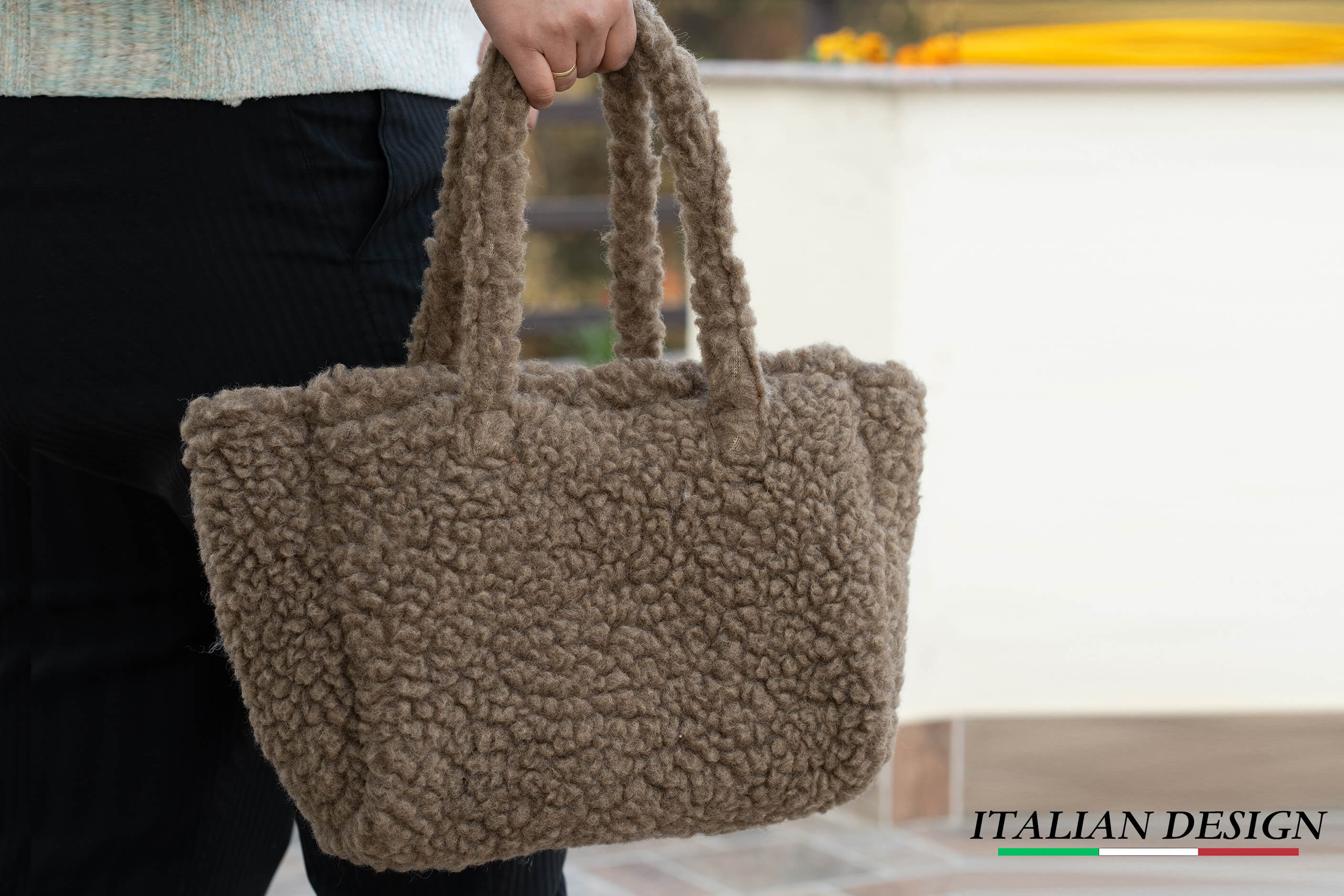 Woollen Bags vs. Natural Leather Bags