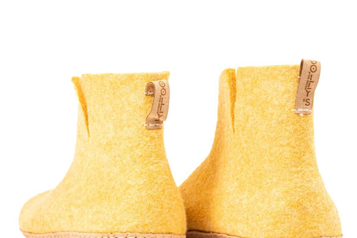 Stivali da interno con suola in pelle - Senape