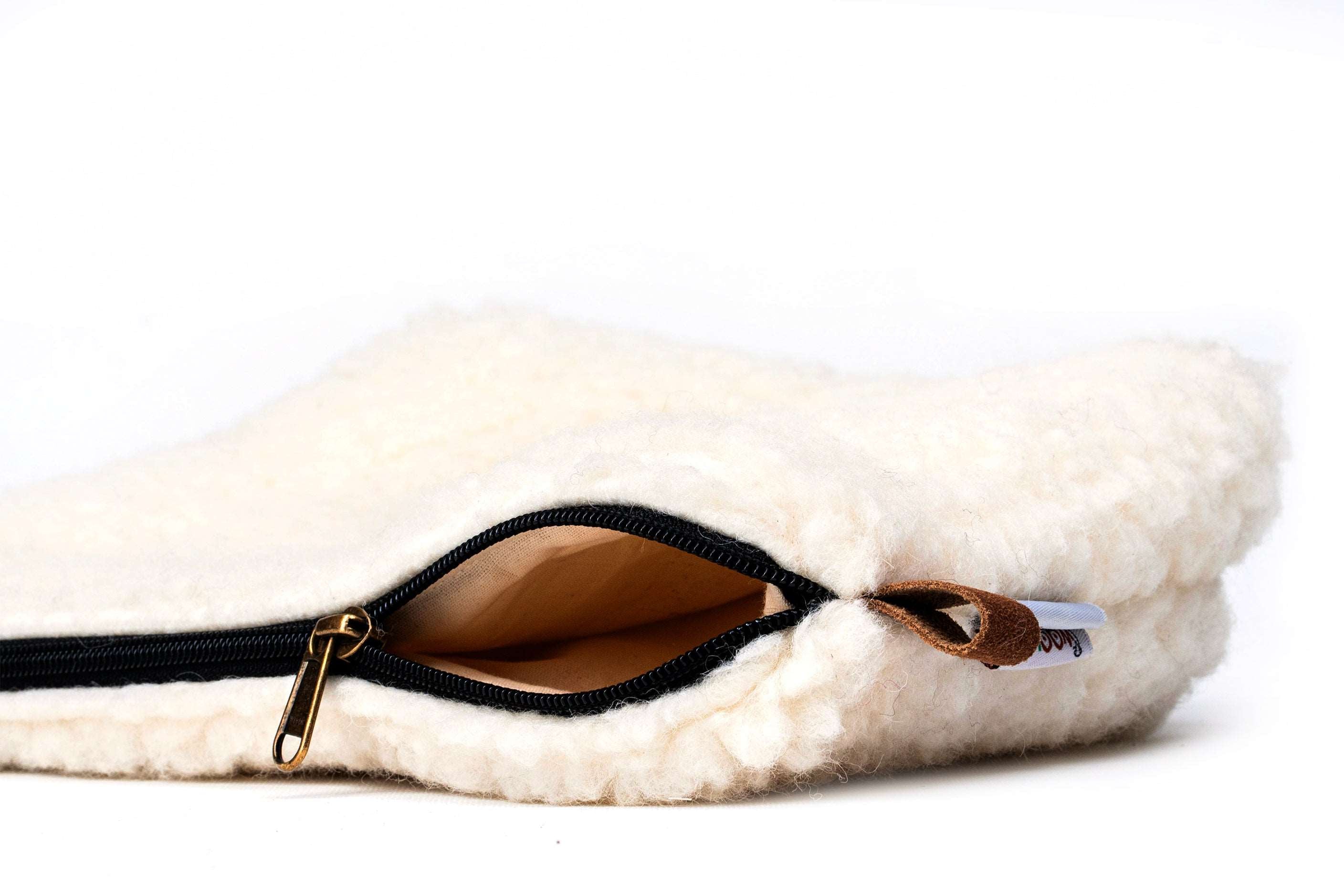 Sherpa Woollen Bag - White