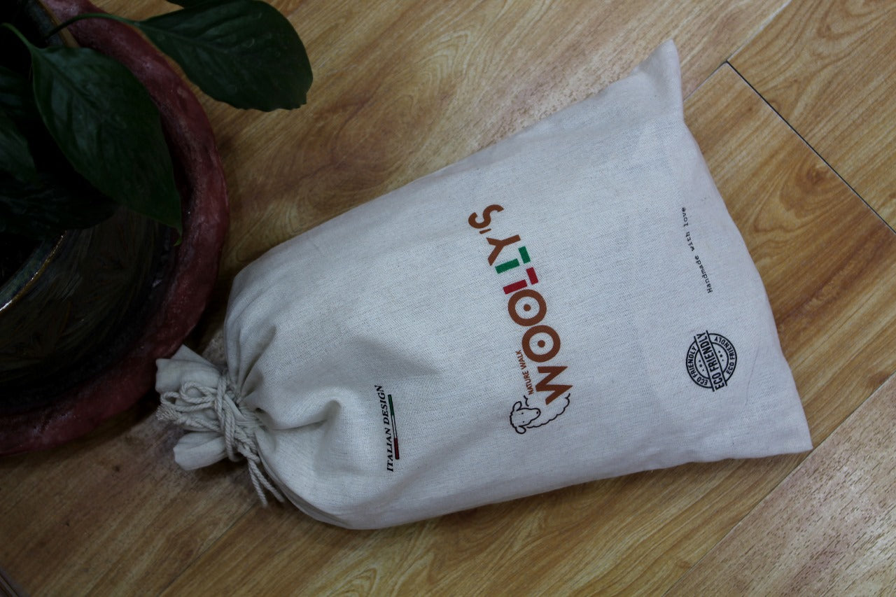 Sherpa Woollen Shoes- White Outer Packaging