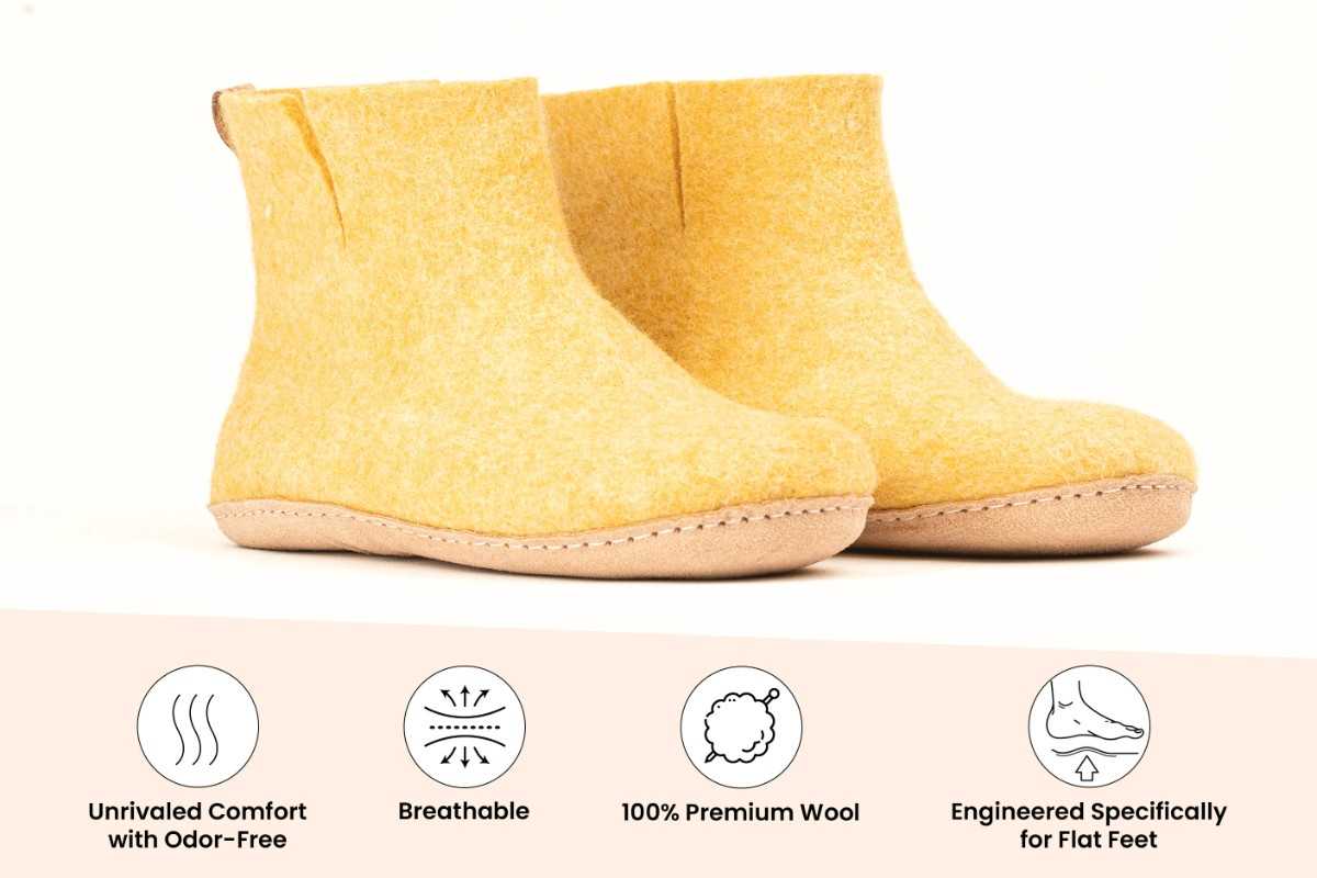 Indoor Boots With Leather Sole - Mustard